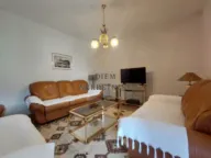 Izdavanje, trosoban stan, 110m², Mrčevac, Tivat - image 11