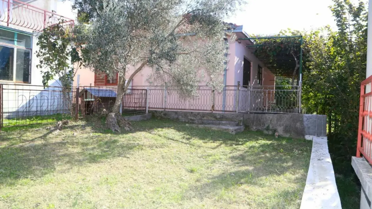 Sale, house, 138m², Bjeliši, Bar