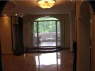 Izdavanje, poslovni prostor, 125m², Južni Bulevar, Vračar Sve Podlokacije - image 4