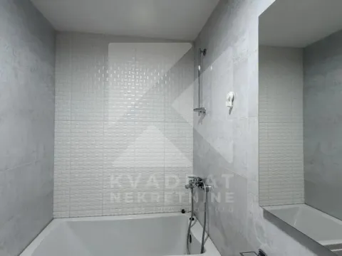 Rent, two bedroom apartment, 85m², Master Kvart, Podgorica - image 9