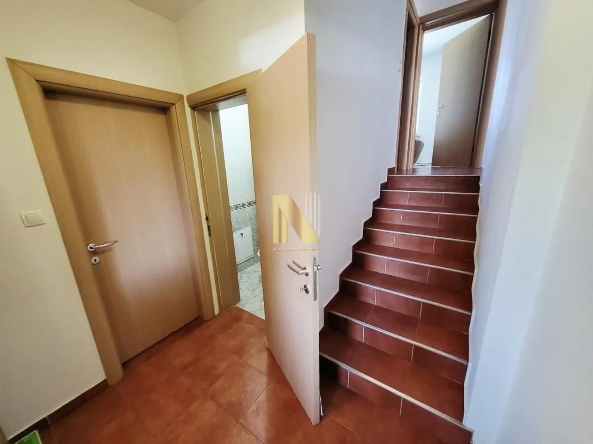Prodaja, kuća, 119m², Rumenka, Novi Sad Sve Podlokacije