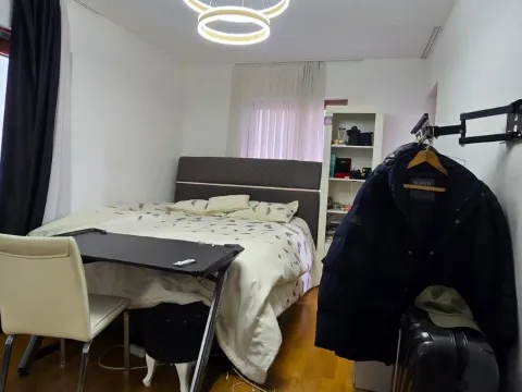 Prodaja, trosoban stan, 120m², Tološka šuma, Podgorica - image 13