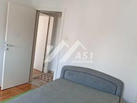 Izdavanje, dvosoban stan, 45m², Sajam, Novi Sad Sve Podlokacije - image 3
