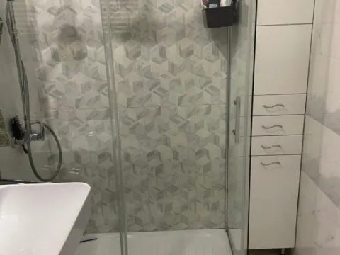 Izdavanje, jednosoban stan, 50m², Central Point, Podgorica - image 9