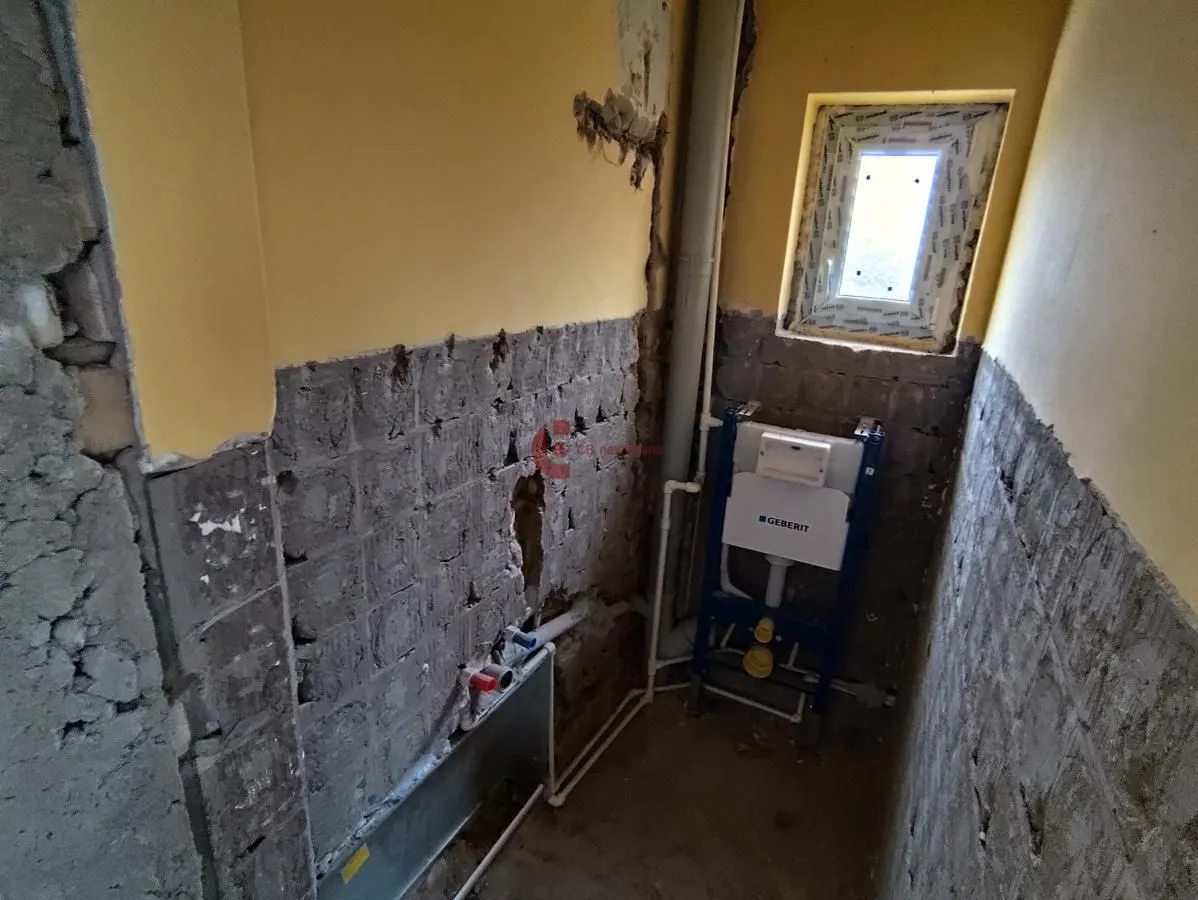 Prodaja, kuća, 210m², Makova Sedmica, Subotica