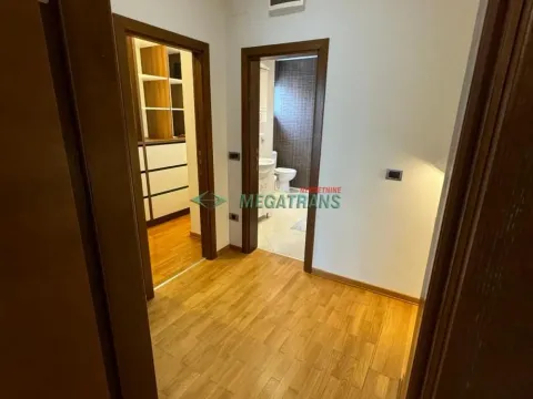 Izdavanje, trosoban stan, 84m², Hadzipopovac, Palilula Sve Podlokacije - image 11