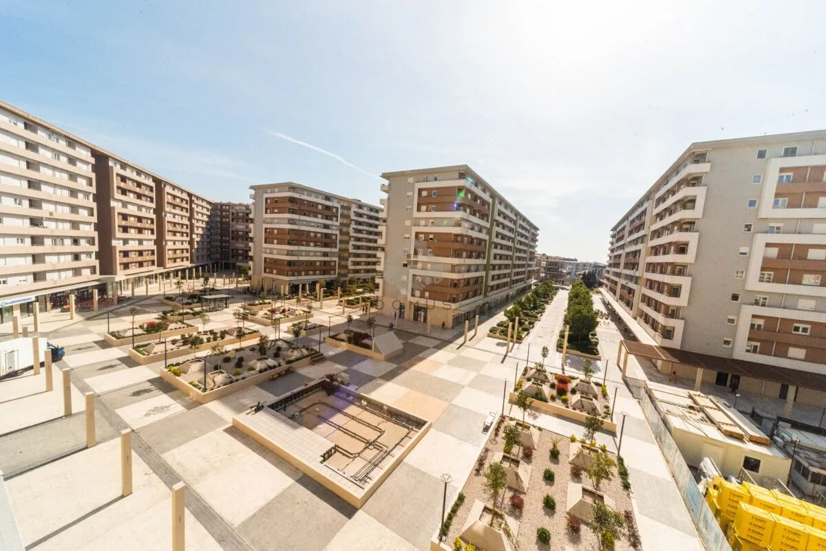 Rent, office space, 67m², Central Point, Podgorica