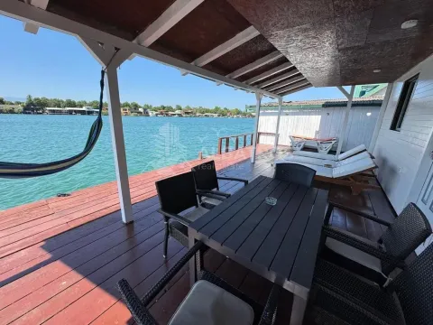 Prodaja, kuća, 200m², Ada Bojana, Ulcinj - image 1