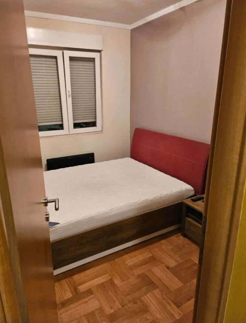 Izdavanje, jednosoban stan, 37m², Stari Aerodrom, Podgorica