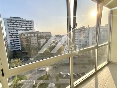 Izdavanje, trosoban stan, 80m², Novi Sad Sve Podlokacije, Novi Sad - image 9