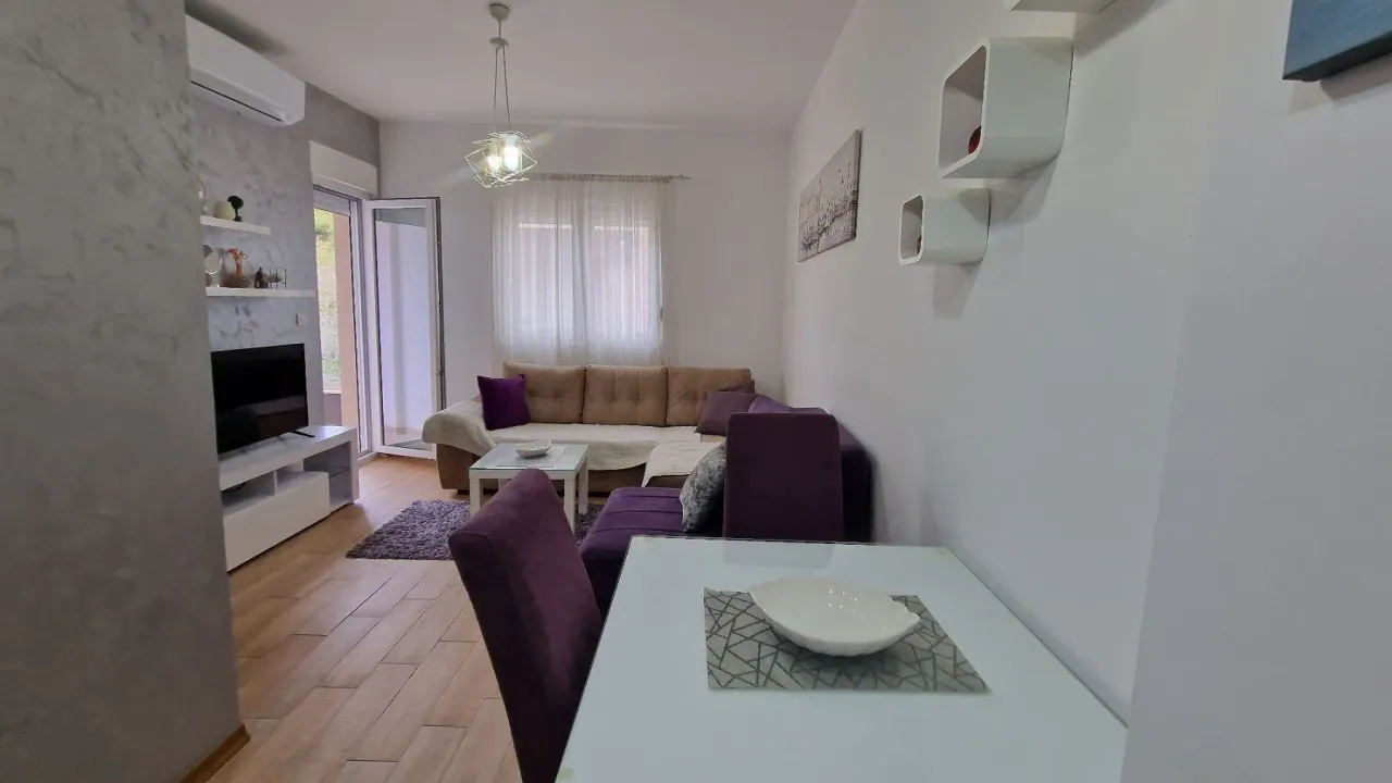 Rent, studio apartment, 30m², Budva, Crna Gora