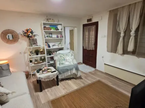 Sale, one bedroom apartment, 30m², Vukov Spomenik, Zvezdara Sve Podlokacije - image 2