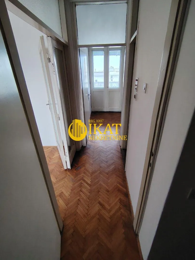 Sale, three bedroom apartment, 73m², Vračar Sve Podlokacije, Beograd