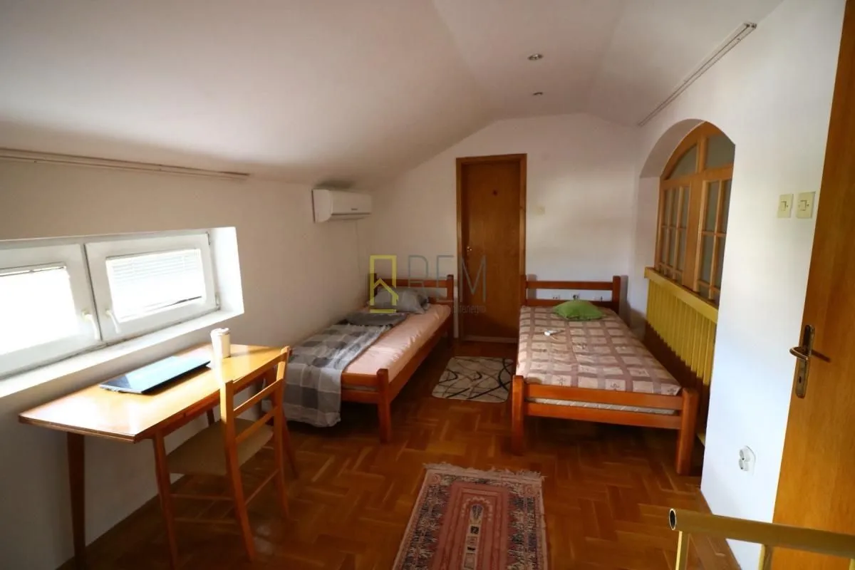 Prodaja, dvosoban stan, 92m², Stari Aerodrom, Podgorica