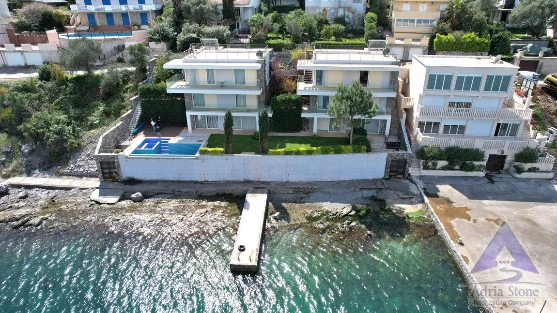 Prodaja, kuća, 185m², Krašići, Tivat