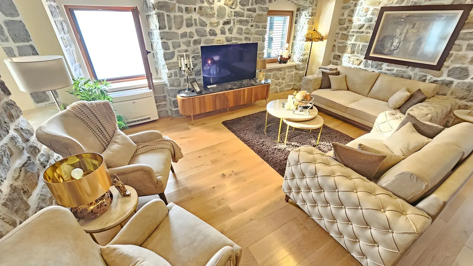 Prodaja, kuća, 211m², Donja Lastva, Tivat