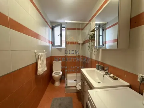 Izdavanje, jednosoban stan, 44m², Momišići, Podgorica - image 12