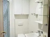 Izdavanje, jednosoban stan, 53m², City Kvart, Podgorica - image 8