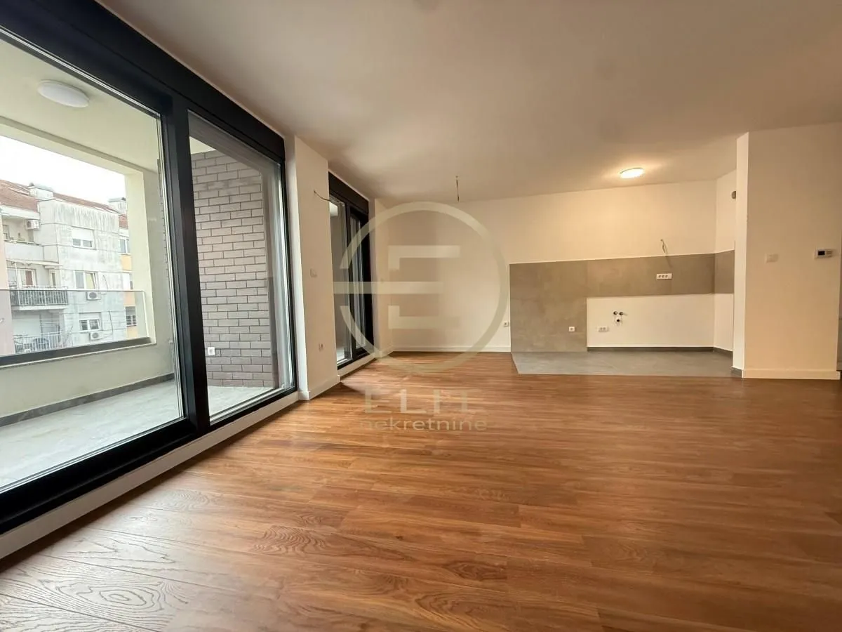Prodaja, stan, 136m², Bulevar Evrope, Novi Sad Sve Podlokacije