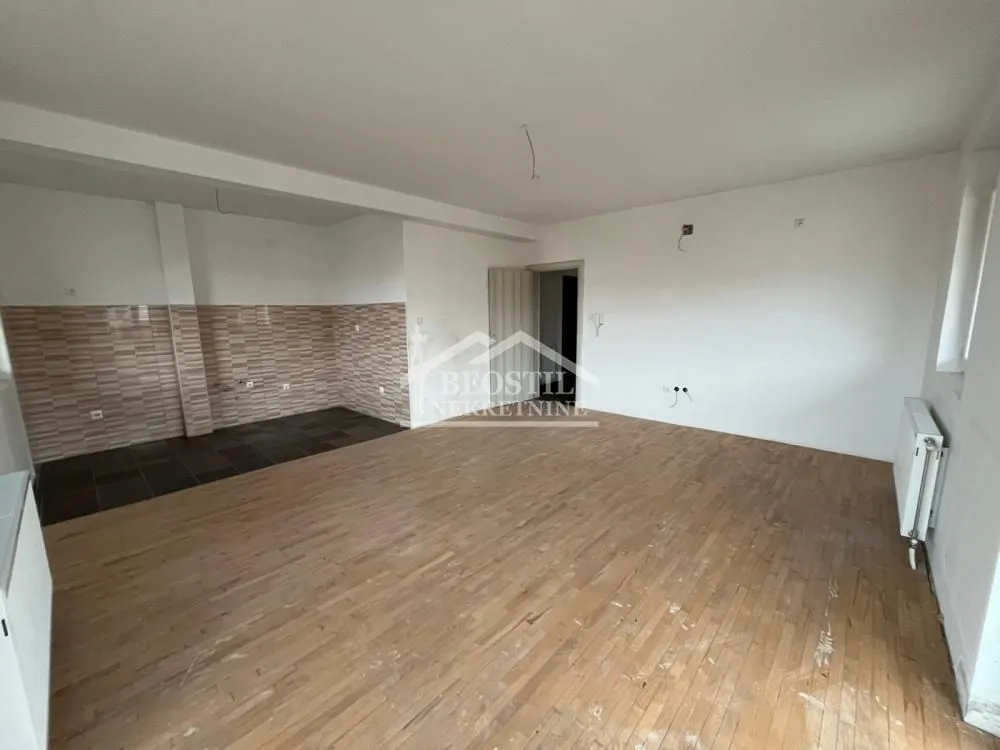 Sale, three bedroom apartment, 117m², Centar, Smederevo