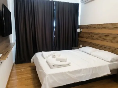 Sale, three bedroom apartment, 83m², Bečići, Budva - image 11