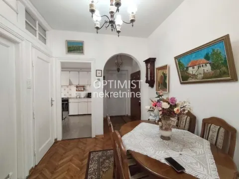 Sale, two bedroom apartment, 67m², Senjak, Beograd - image 2