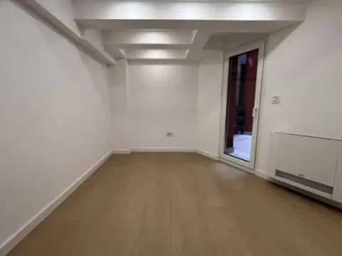 Izdavanje, poslovni prostor, 115m², Savski Venac, Beograd - image 8