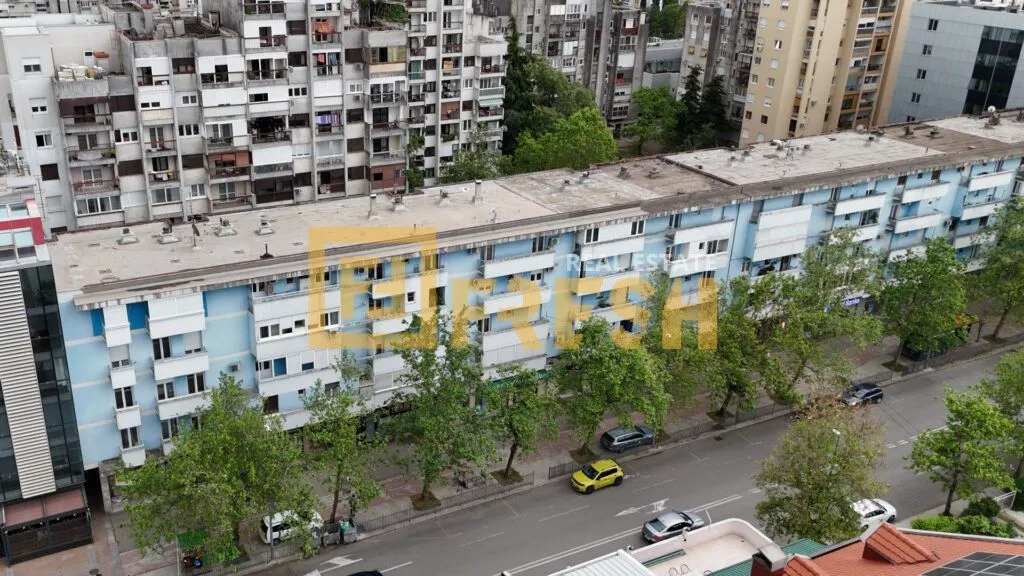 Rent, office space, 204m², Centar, Podgorica