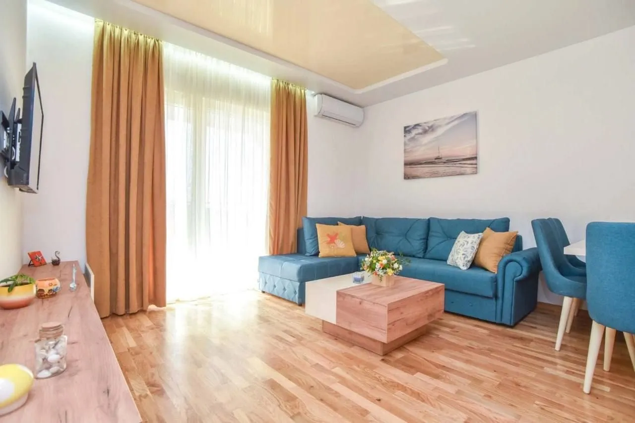 Sale, one bedroom apartment, 43m², Bečići, Budva