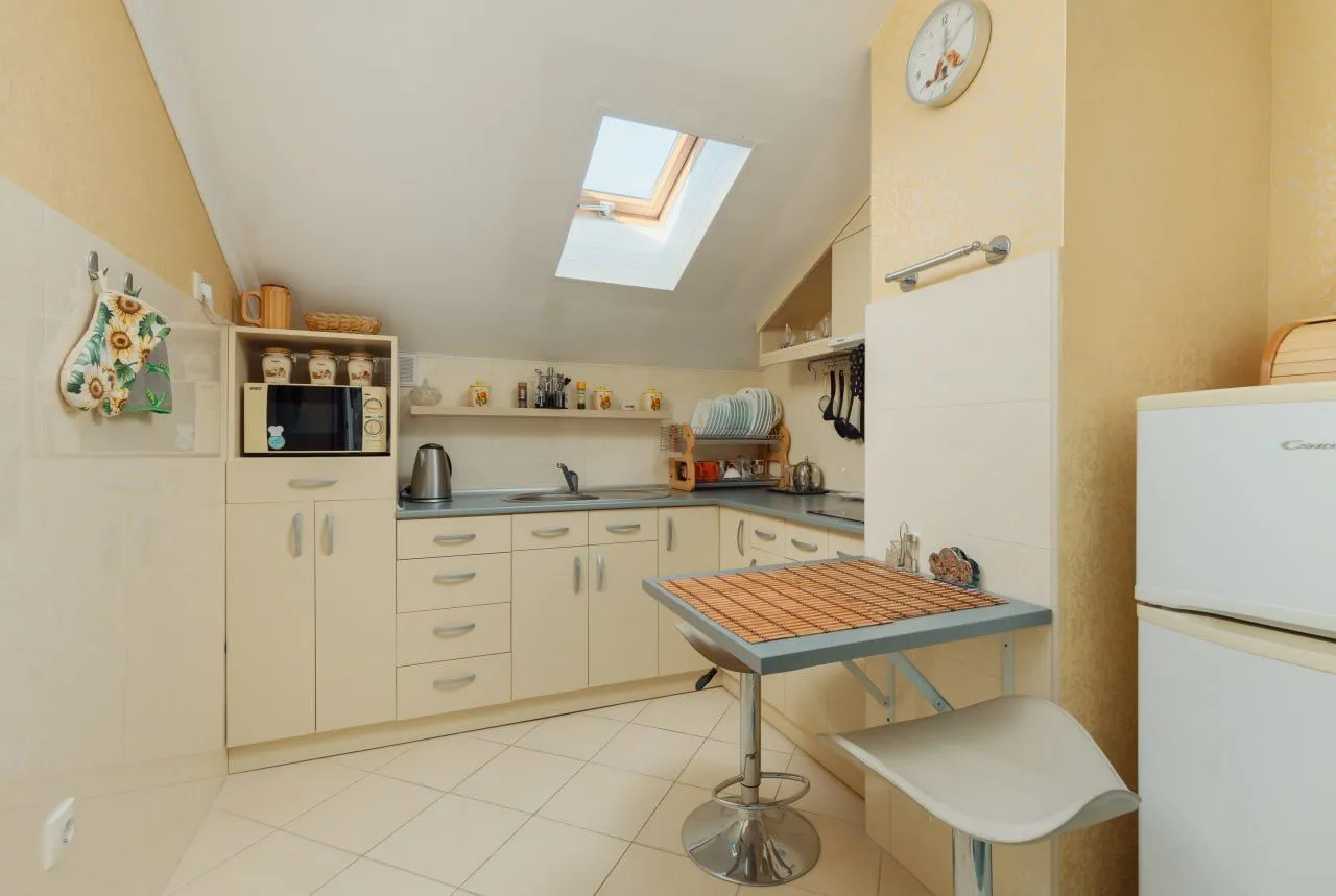Prodaja, dvosoban stan, 72m², Centar, Budva
