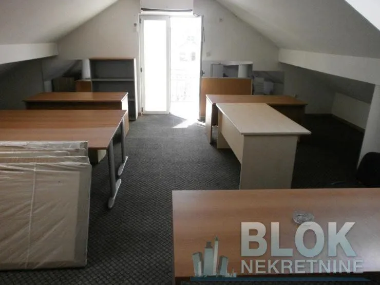 Rent, office space, 105m², Centar, Podgorica