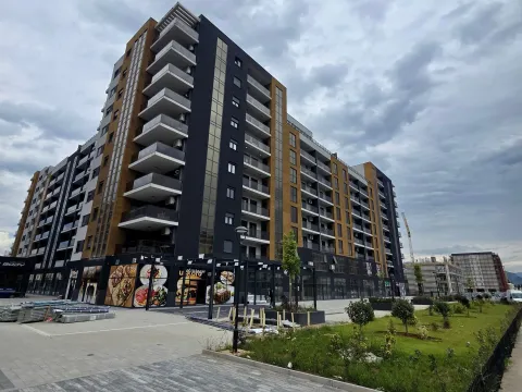 Rent, two bedroom apartment, 64m², Stari Aerodrom, Podgorica - image 12