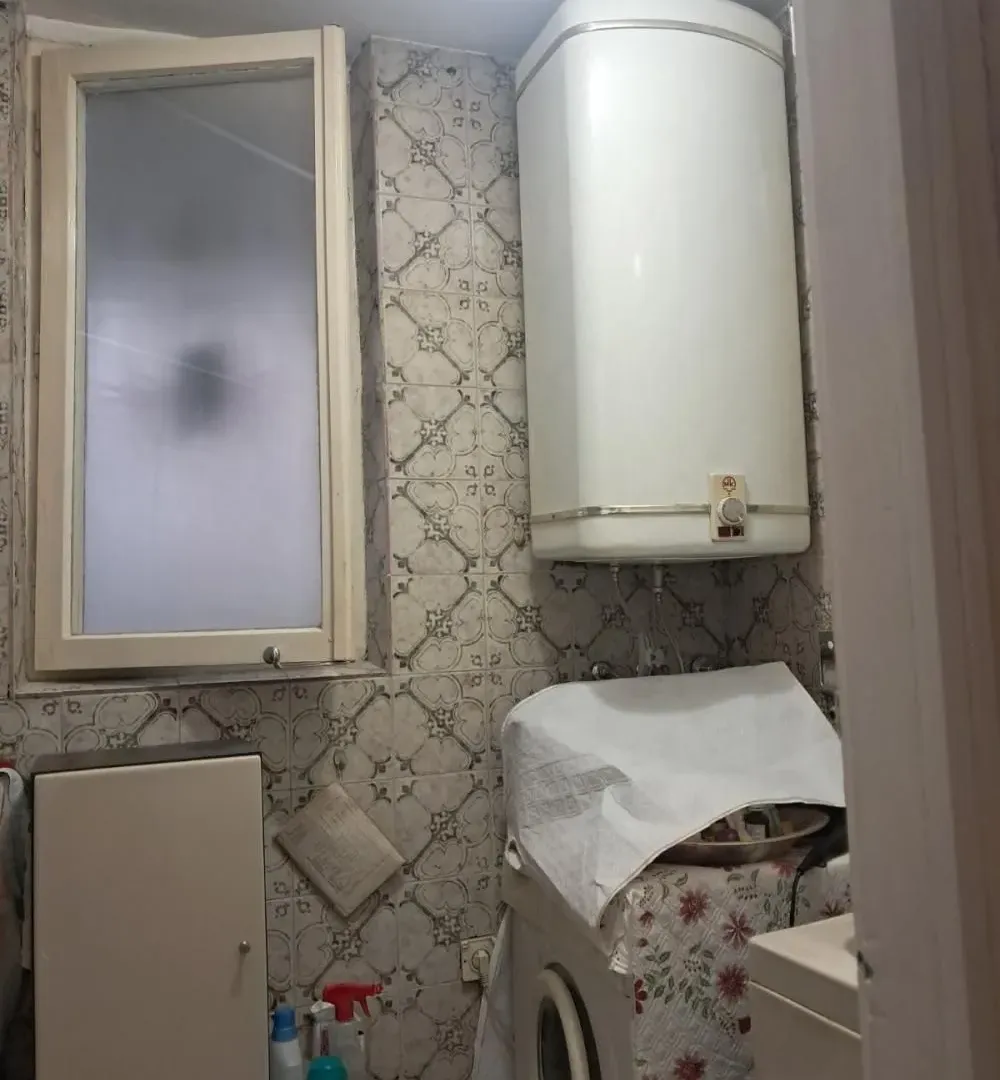 Prodaja, trosoban stan, 68m², Novi Beograd Blok 1 Fontana, Novi Beograd Sve Podlokacije