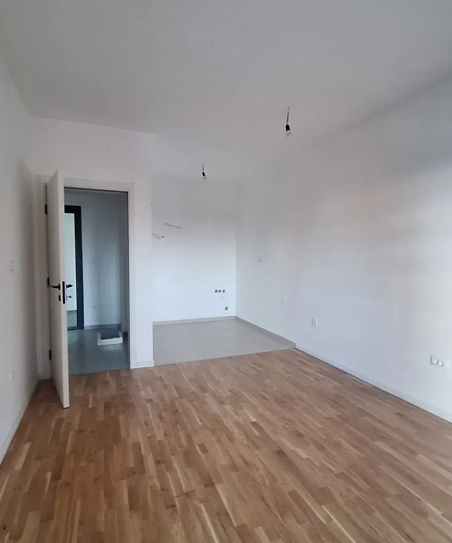 Prodaja, jednosoban stan, 44m², Stari Aerodrom, Podgorica