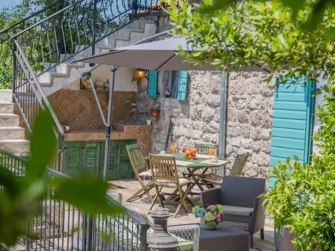 Prodaja, kuća, 200m², Đuraševići, Tivat - image 7