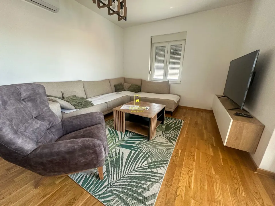 Rent, two bedroom apartment, 65m², City Kvart, Podgorica