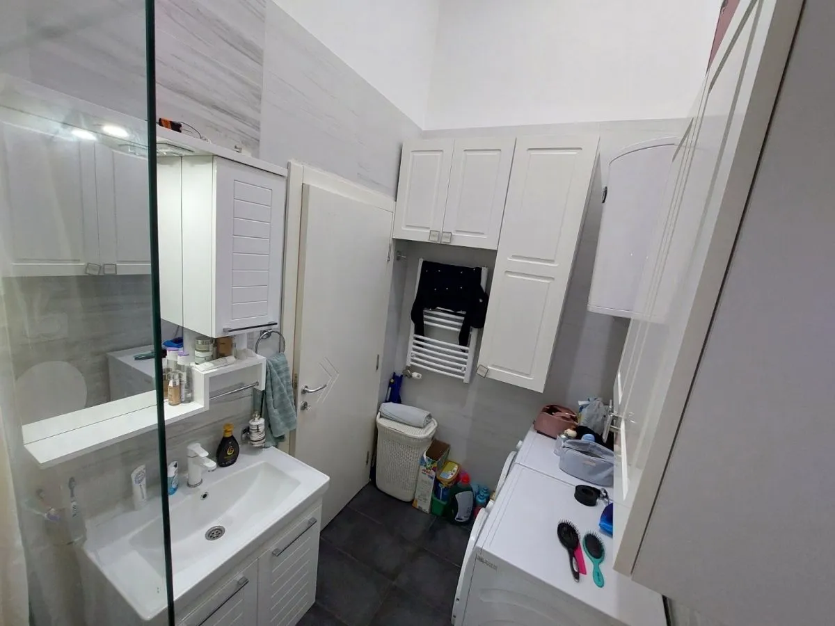Prodaja, trosoban stan, 91m², Socijalno, Novi Sad Sve Podlokacije