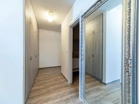 Rent, three bedroom apartment, 127m², Petrovac, Budva - image 12