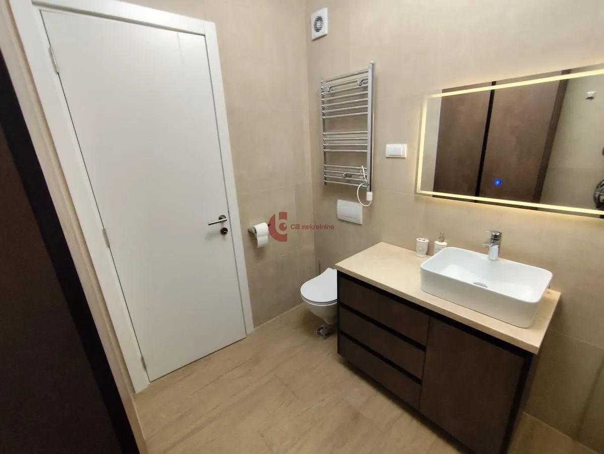 Prodaja, trosoban stan, 66m², Centar, Subotica