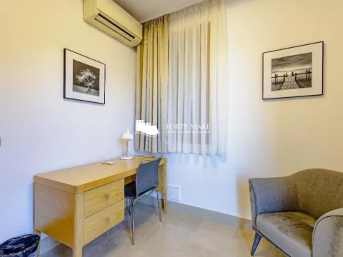 Prodaja, kuća, 359m², Stoliv, Kotor - image 9