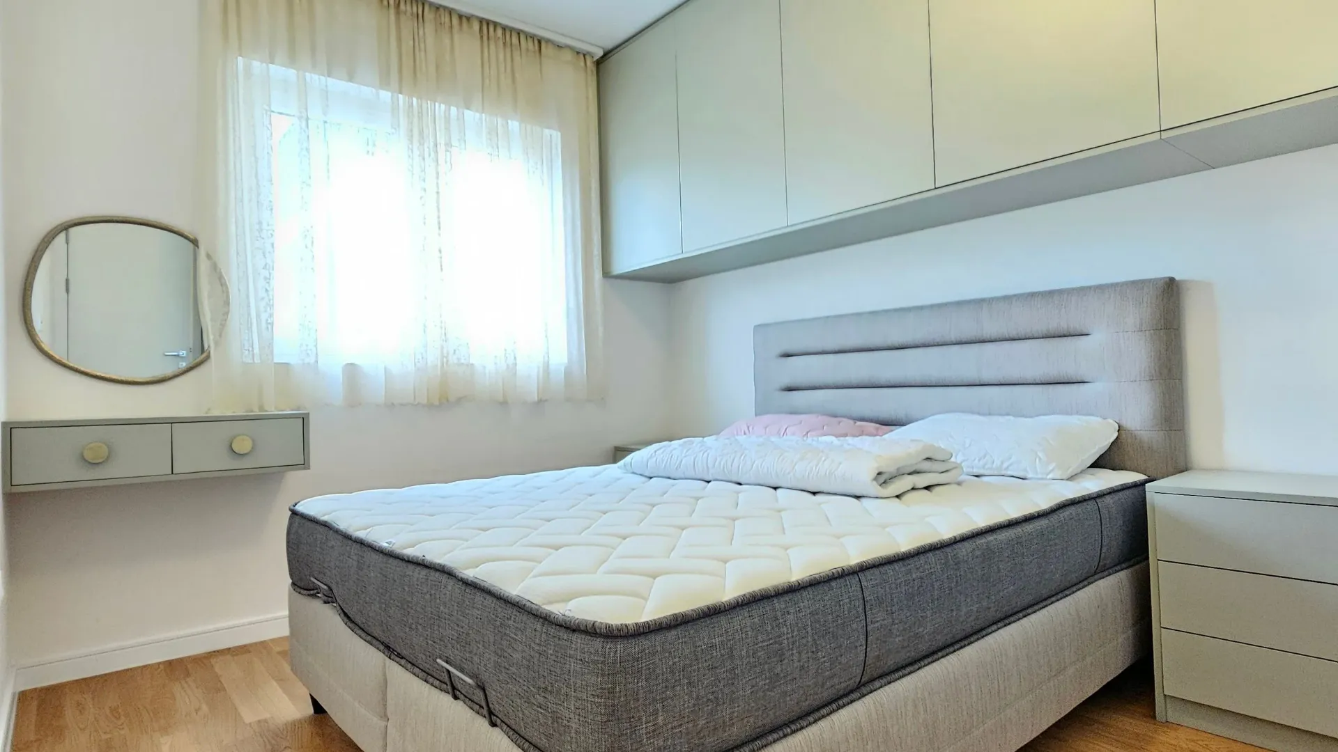 Izdavanje, jednosoban stan, 40m², Pobrežje, Podgorica