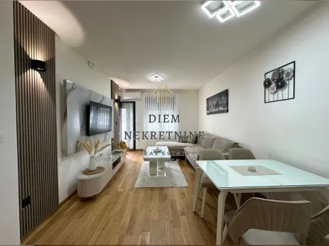 Rent, one bedroom apartment, 46m², City Kvart, Podgorica - image 5