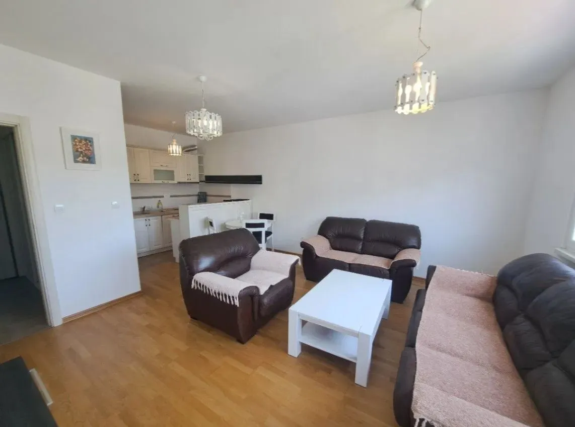 Rent, two bedroom apartment, 65m², Blok 6, Podgorica