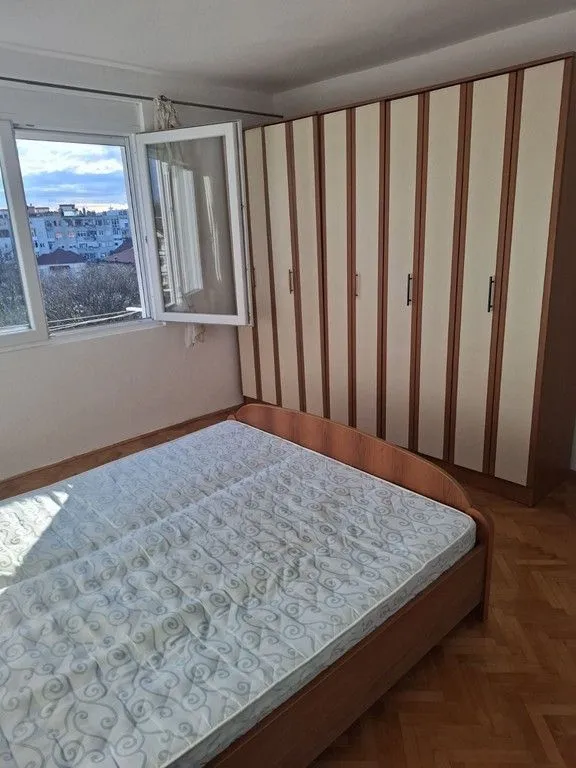 Prodaja, jednosoban stan, 42m², Centar, Podgorica