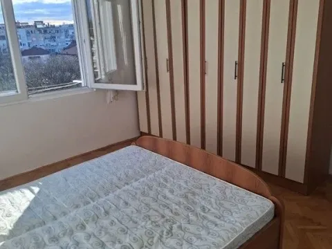 Prodaja, jednosoban stan, 42m², Centar, Podgorica - image 7