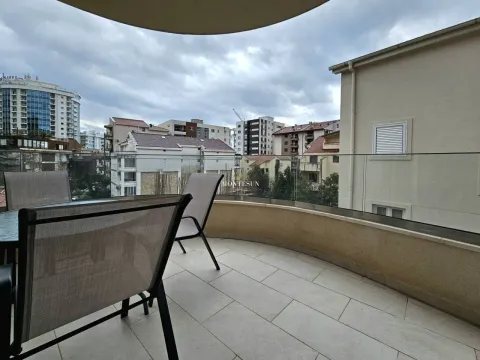 Rent, two bedroom apartment, 72m², Centar, Budva - image 10