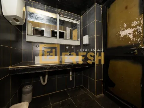 Izdavanje, poslovni prostor, 1000m², Centar, Podgorica - image 57