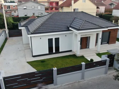 Izdavanje, kuća, 160m², Dalmatinska ulica, Podgorica - image 5