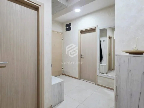Sale, three bedroom apartment, 72m², City Kvart, Podgorica - image 18