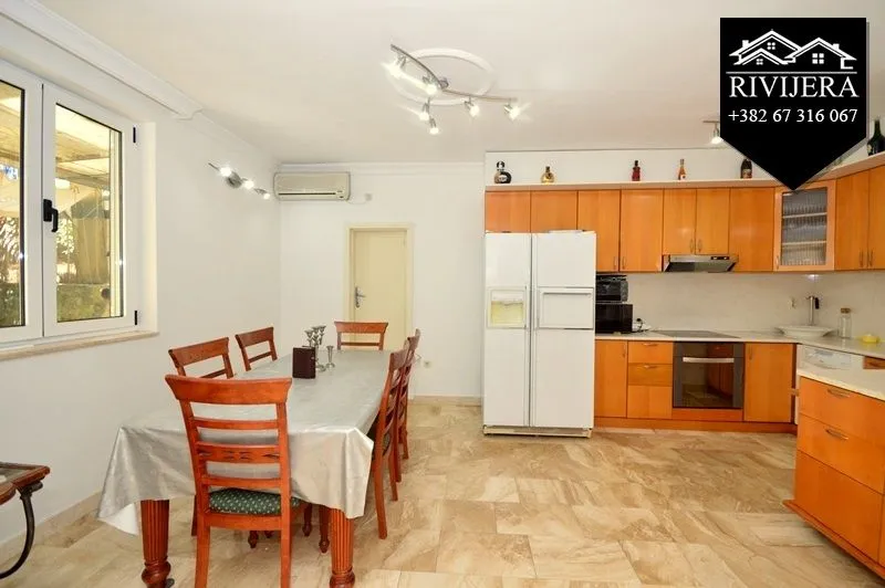 Sale, two bedroom apartment, 100m², Savina, Herceg Novi